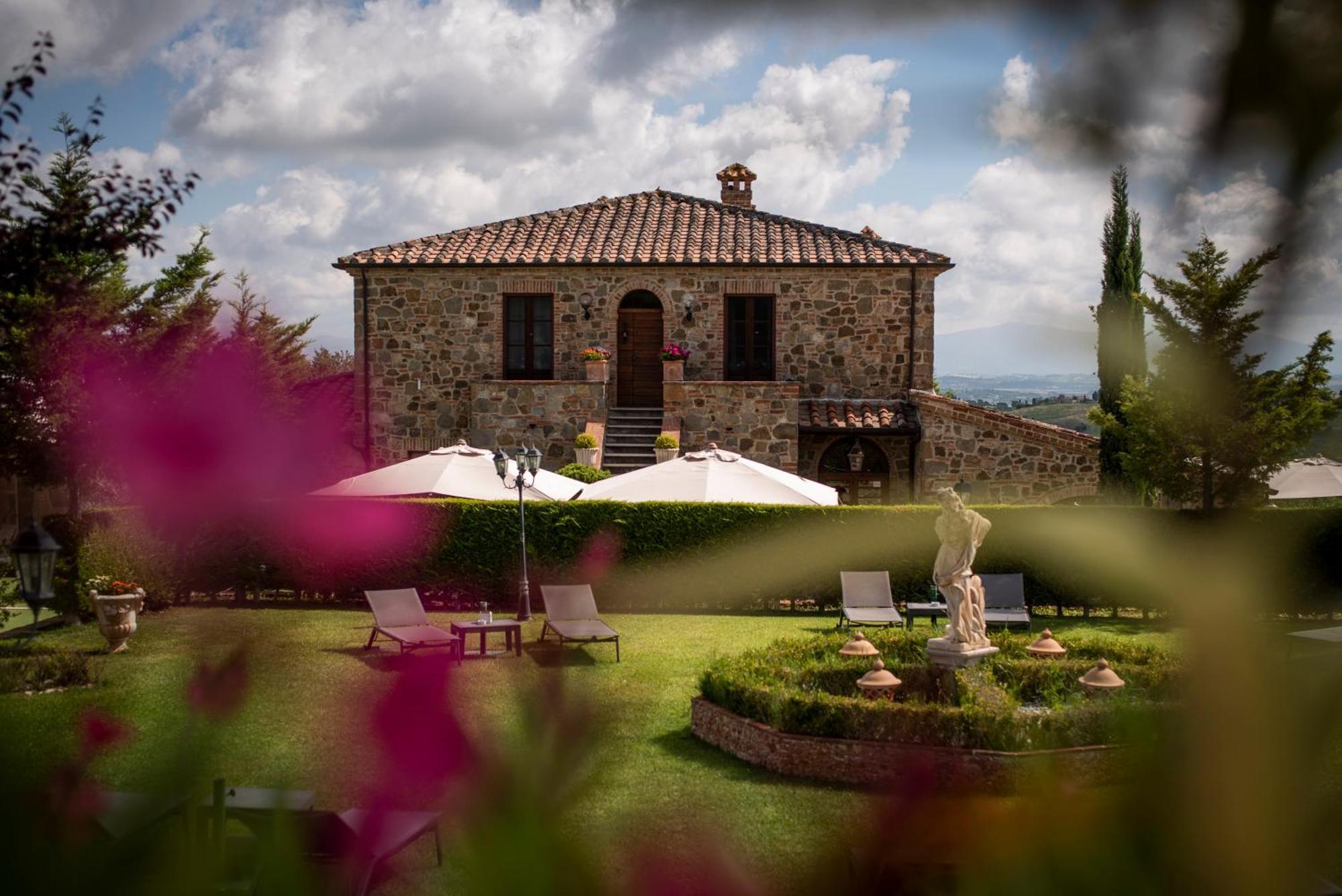 Poggio Paradiso Resort & Spa Montefollonico Dış mekan fotoğraf