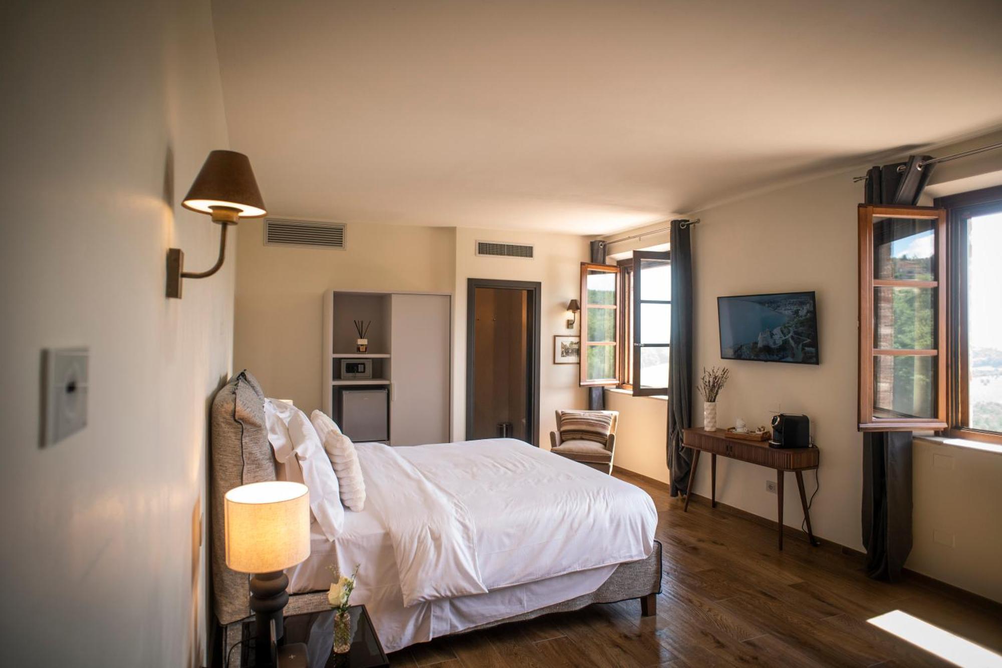 Poggio Paradiso Resort & Spa Montefollonico Dış mekan fotoğraf