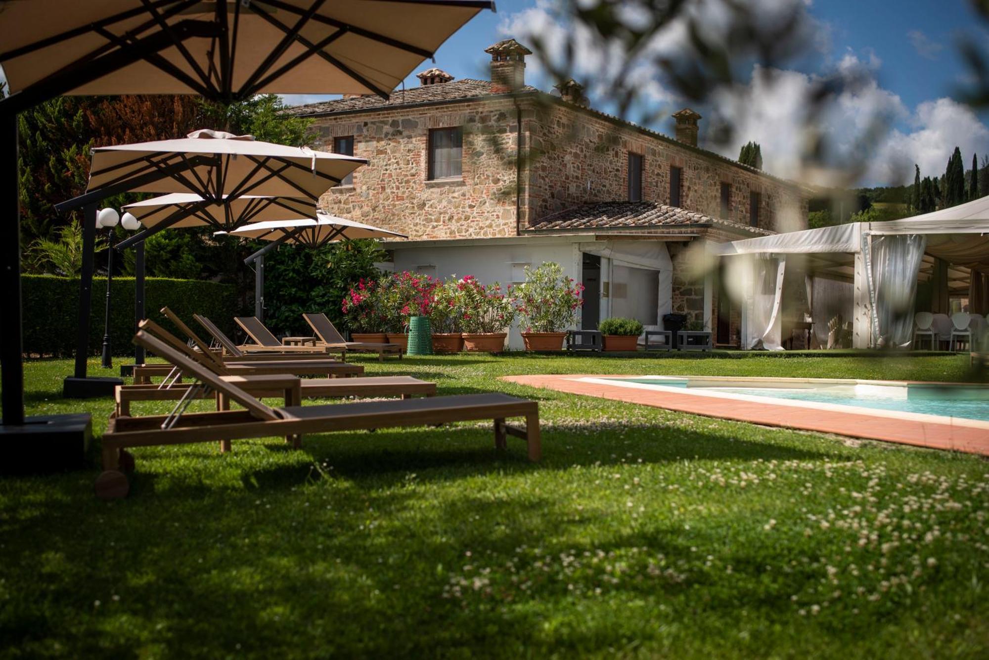 Poggio Paradiso Resort & Spa Montefollonico Dış mekan fotoğraf